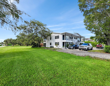 199 Sw 15th Street - Photo Thumbnail 22