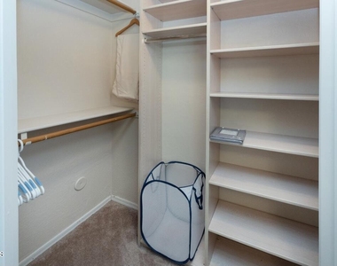 1287 N Alma School Road - Photo Thumbnail 11