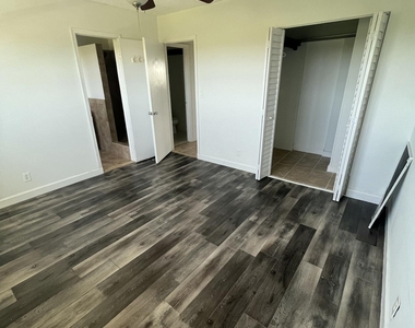 1425 Arthur Street - Photo Thumbnail 8