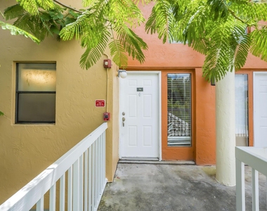 5200 Nw 31st Avenue - Photo Thumbnail 1
