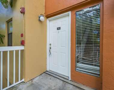 5200 Nw 31st Avenue - Photo Thumbnail 2