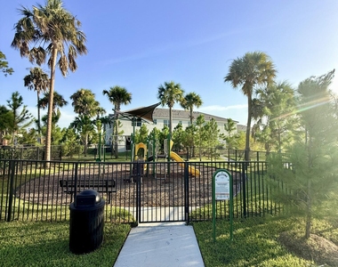 147 Lakeside Landing Court - Photo Thumbnail 1
