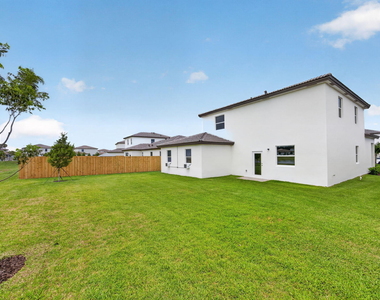 2444 Se 29th Drive - Photo Thumbnail 19