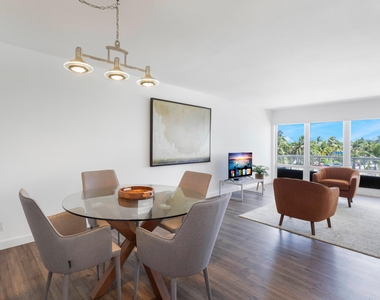 111 N Pompano Beach Boulevard - Photo Thumbnail 2