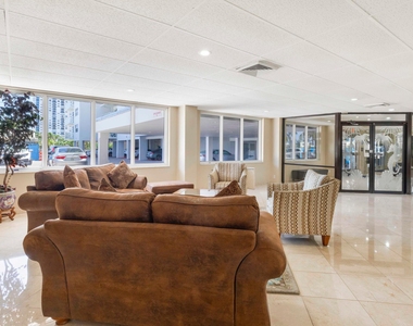 111 N Pompano Beach Boulevard - Photo Thumbnail 12