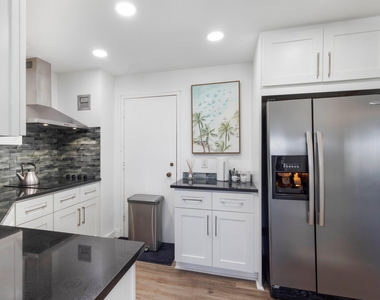 111 N Pompano Beach Boulevard - Photo Thumbnail 23