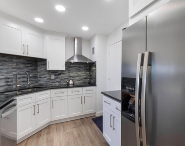 111 N Pompano Beach Boulevard - Photo Thumbnail 21