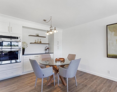 111 N Pompano Beach Boulevard - Photo Thumbnail 3