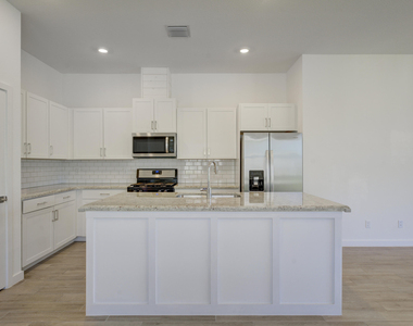 19708 Weathervane Way - Photo Thumbnail 8