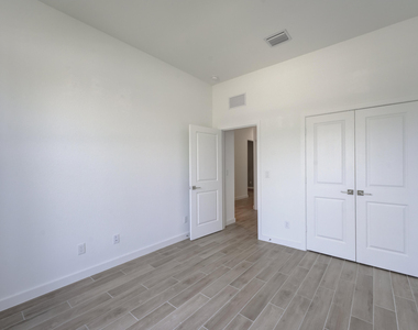 19708 Weathervane Way - Photo Thumbnail 29
