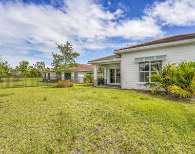 19515 Weathervane Way - Photo Thumbnail 8