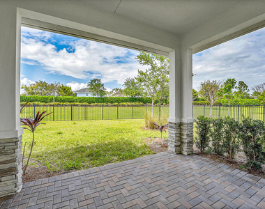 19515 Weathervane Way - Photo Thumbnail 6
