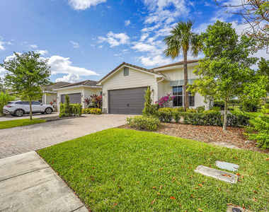 19515 Weathervane Way - Photo Thumbnail 1