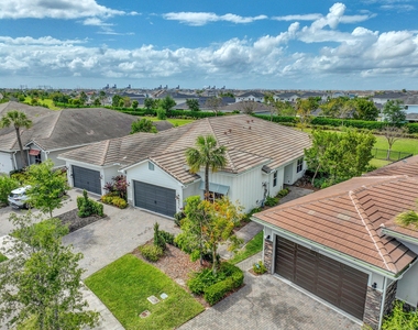 19515 Weathervane Way - Photo Thumbnail 4