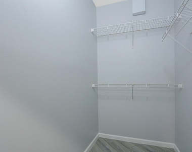 8031 Carnoustie Place - Photo Thumbnail 23