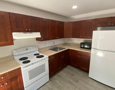 850 Sw 9th Avenue - Photo Thumbnail 8