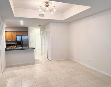 902 S Federal Highway - Photo Thumbnail 4