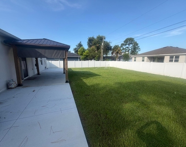 3250 Sw Cohutta Street - Photo Thumbnail 19
