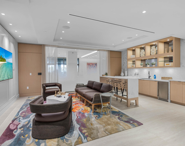 305 Briny Avenue - Photo Thumbnail 29