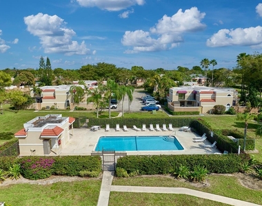 3725 Village Drive - Photo Thumbnail 12