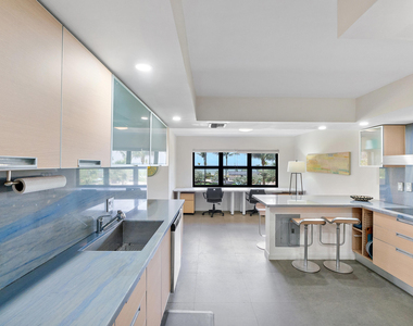 4900 N Ocean Boulevard - Photo Thumbnail 12