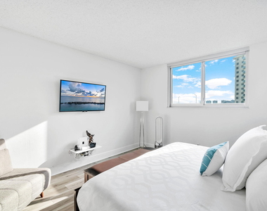 19380 Collins Avenue - Photo Thumbnail 20