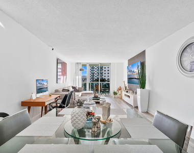 19380 Collins Avenue - Photo Thumbnail 7