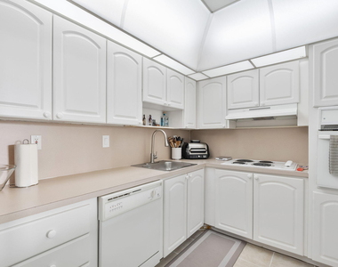 19380 Collins Avenue - Photo Thumbnail 14