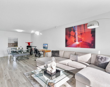 19380 Collins Avenue - Photo Thumbnail 1