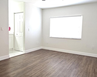 6705 Old Farm Trail - Photo Thumbnail 21