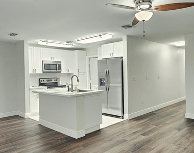 6705 Old Farm Trail - Photo Thumbnail 8
