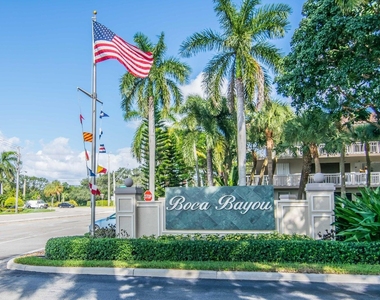 20 Royal Palm Way - Photo Thumbnail 11