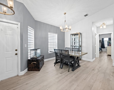 10761 Pelican Drive - Photo Thumbnail 7