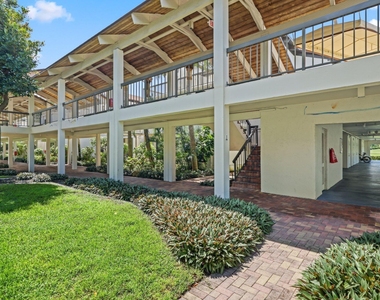 800 Greensward Court - Photo Thumbnail 22