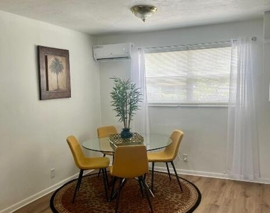 1826 Sherman Street - Photo Thumbnail 2