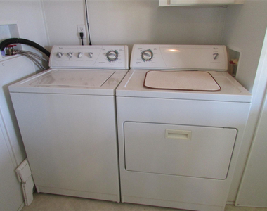 160 Nw 53rd Street - Photo Thumbnail 6