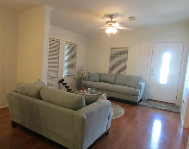 160 Nw 53rd Street - Photo Thumbnail 14
