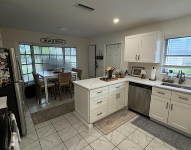 800 Ibis Way - Photo Thumbnail 2