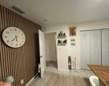 800 Ibis Way - Photo Thumbnail 7