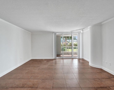 401 Sw 4th Avenue - Photo Thumbnail 4