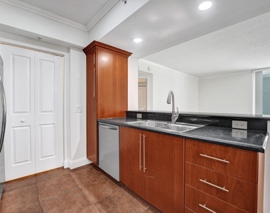 401 Sw 4th Avenue - Photo Thumbnail 7