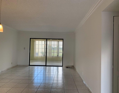 9355 Sw 8th Street - Photo Thumbnail 9