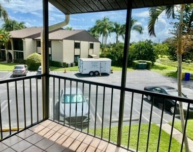 428 Pine Glen Lane - Photo Thumbnail 18