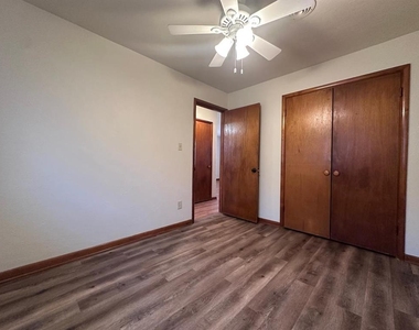 500 Stinson Street - Photo Thumbnail 11