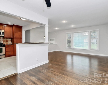6133 Colchester Place - Photo Thumbnail 20