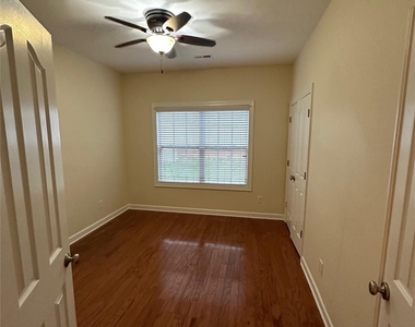 14810 Provence Lane - Photo Thumbnail 16