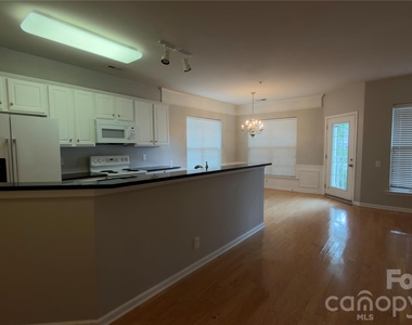 3282 Margellina Drive - Photo Thumbnail 1
