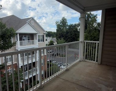 3282 Margellina Drive - Photo Thumbnail 2