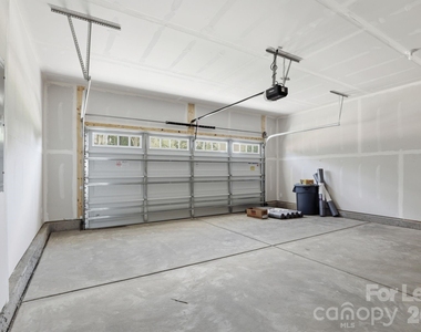 862 Heathway Drive - Photo Thumbnail 26