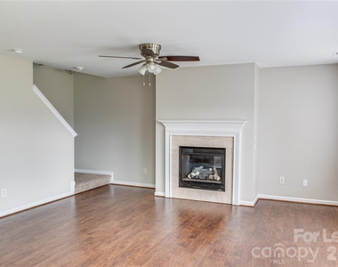 2035 Speedwell Court - Photo Thumbnail 6